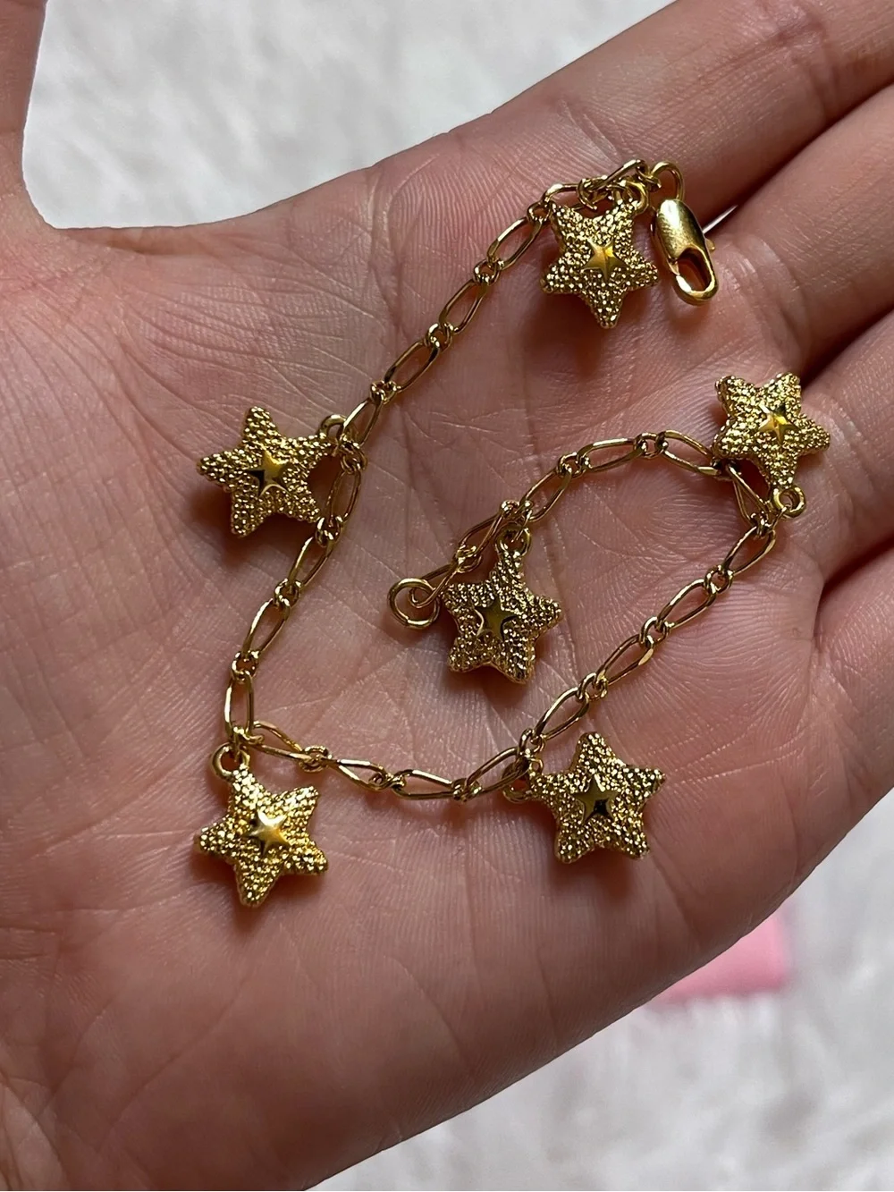 N/A delicate gold